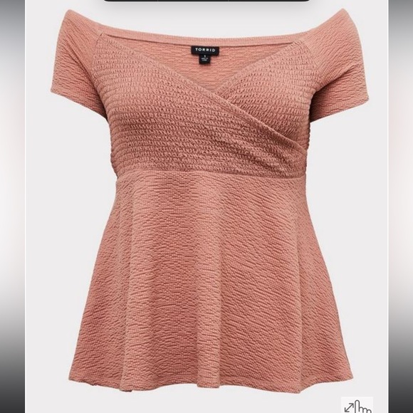 Torrid Textured Knit Off Shoulder Babydoll Top Ash Rose Womens Size 3X - Picture 3 of 8